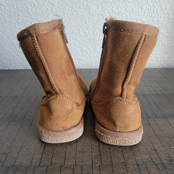 Nordstrom Rack toddler boots - Picture 4 of 5
